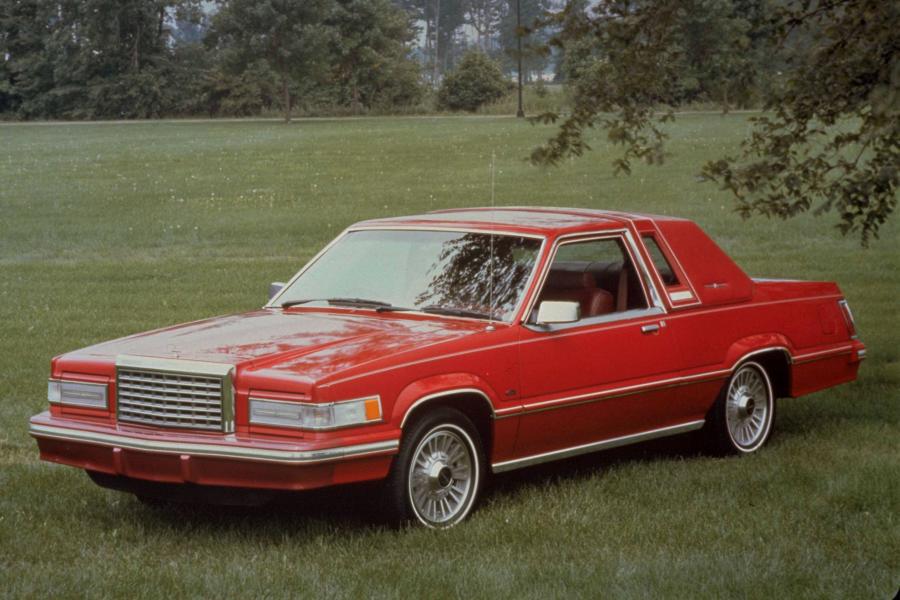  Ford Thunderbird 1980 года  (фото 4 из 6)
